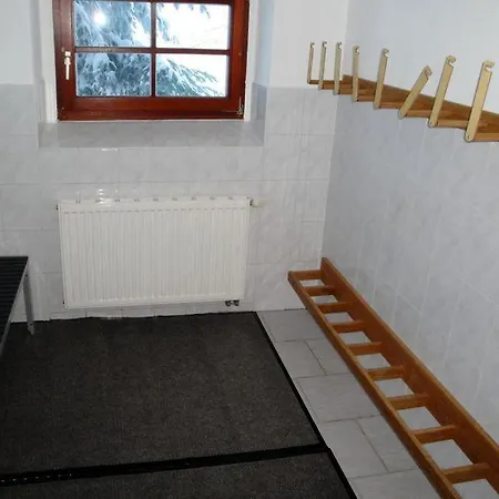 Ferienhaus-bergtraum-ferienwohnung-lilli アパート *