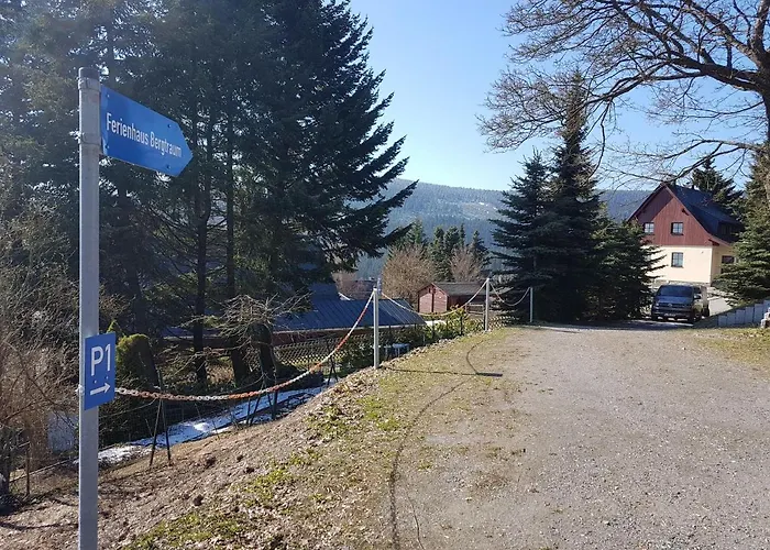 Ferienhaus-bergtraum-ferienwohnung-lilli * Oberwiesenthal